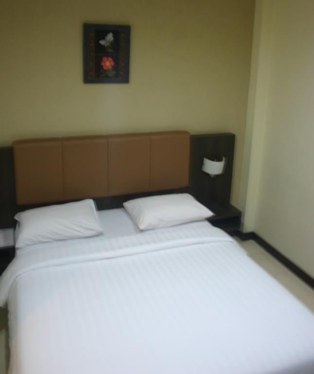 Royal Mamberamo Hotel Sorong Szoba fotó