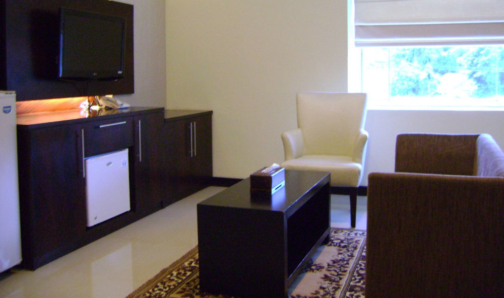 Royal Mamberamo Hotel Sorong Kültér fotó